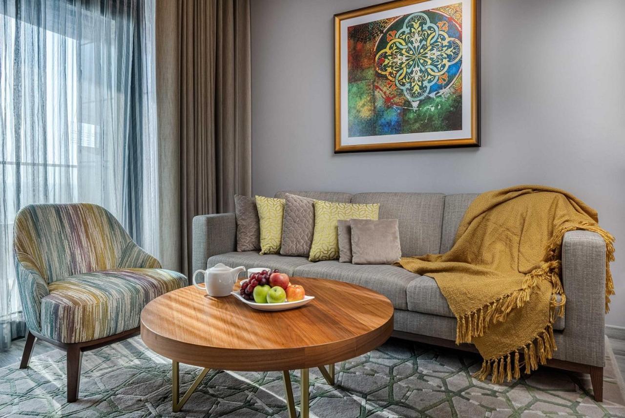 דירות Ascott Corniche אל חובר מראה חיצוני תמונה