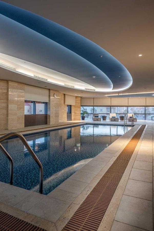 דירות Ascott Corniche אל חובר מראה חיצוני תמונה